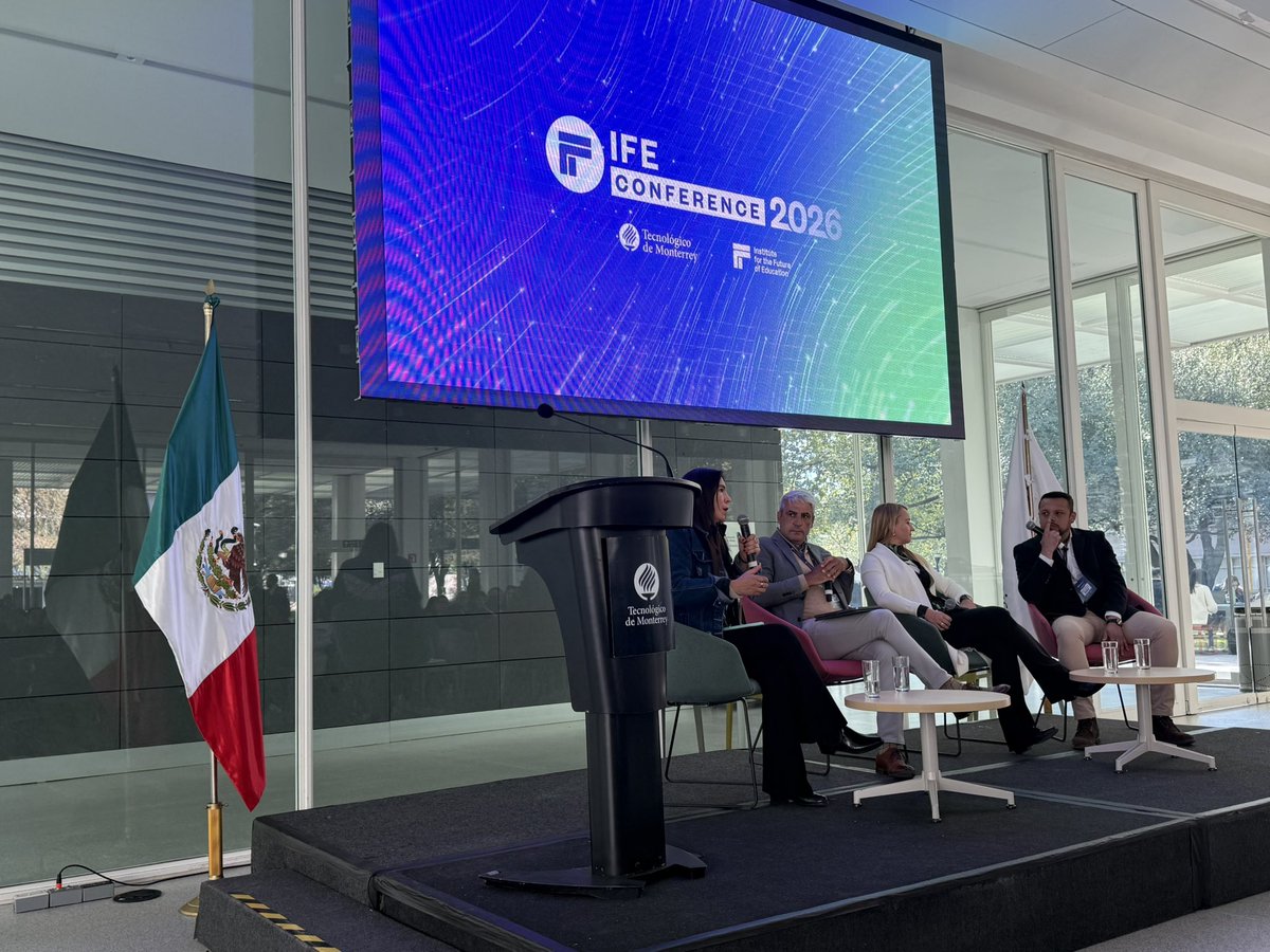 Hoy llevamos adelante nuestra conferencia en el
<a href="/IFEconference/">IFE Conference</a> en el <a href="/TecdeMonterrey/">Tecnológico de Monterrey</a> 🇲🇽 donde expusimos sobre estrategias para el crecimiento y Retención en la Educación Superior 
<a href="/CognosOnLine/">CognosOnline</a> 
<a href="/coursera/">Coursera</a>
