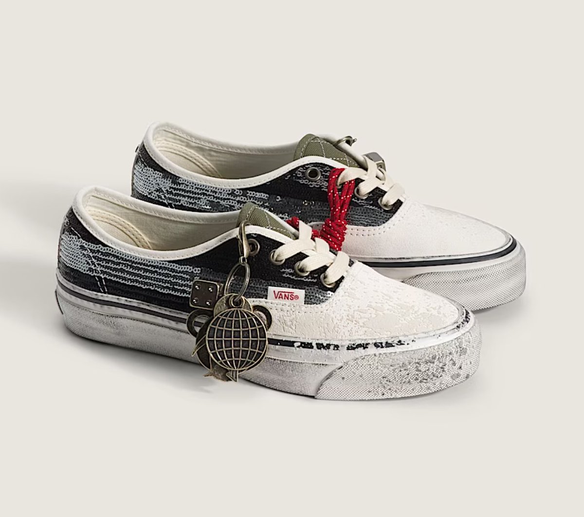 SOLELINKS tweet media