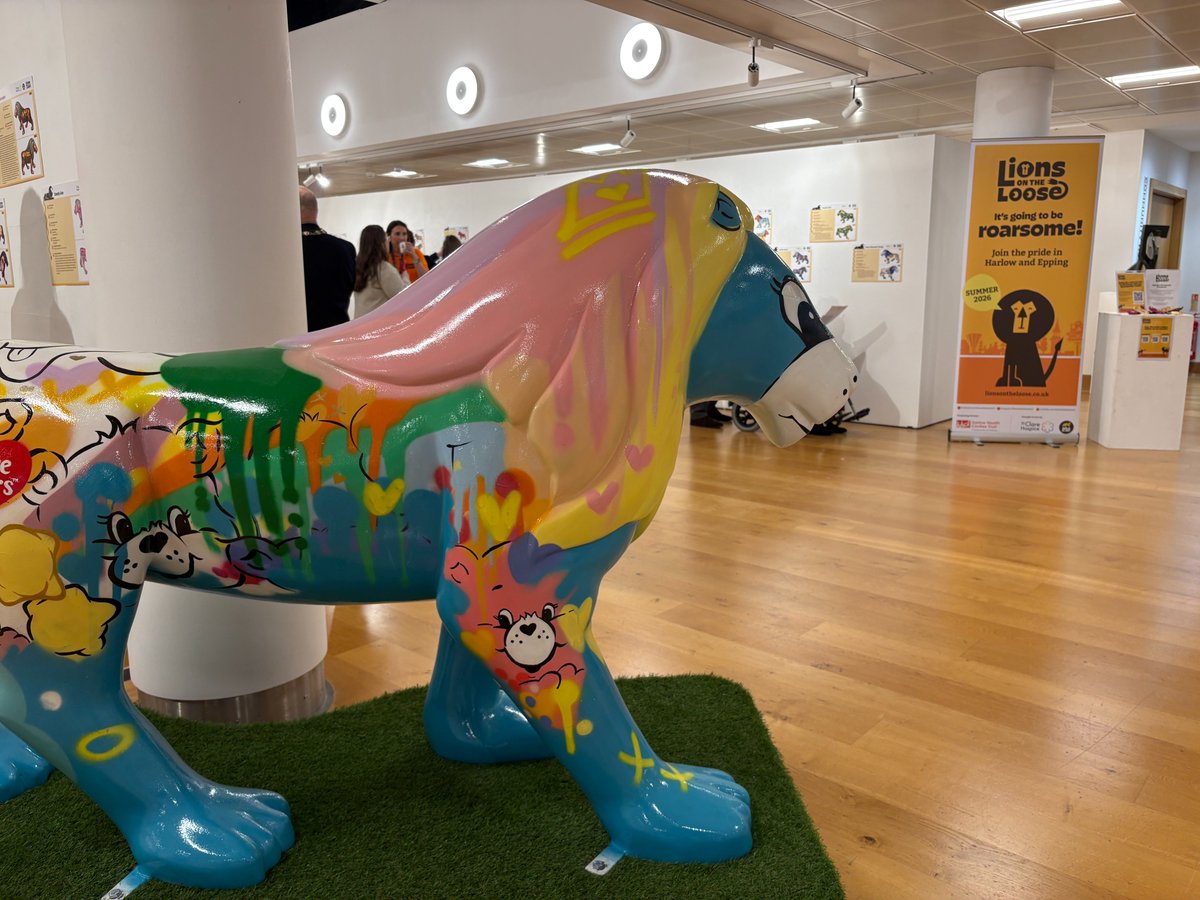 sixredsquares tweet media