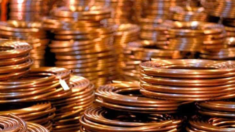 أسعار النحاس ترتفع إلى مستوى قياسي وصعود المعادن الأساسية الأخرى 