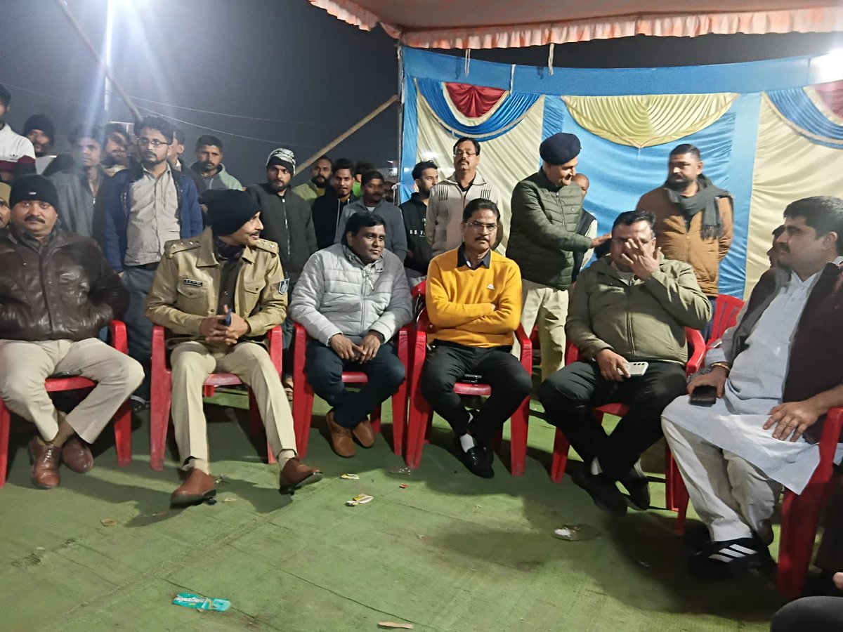 news21national's tweet image. बस संचालकों की हड़ताल खत्म 
#BreakingNews #News21National #BusStrikeOver #TransportUpdate #CityTransport #StrikeEnds #PositiveDiscussion #AdministrationAssurance #BusServicesResume #PublicTransport #CommuterUpdate #CityNews #LocalGovernance