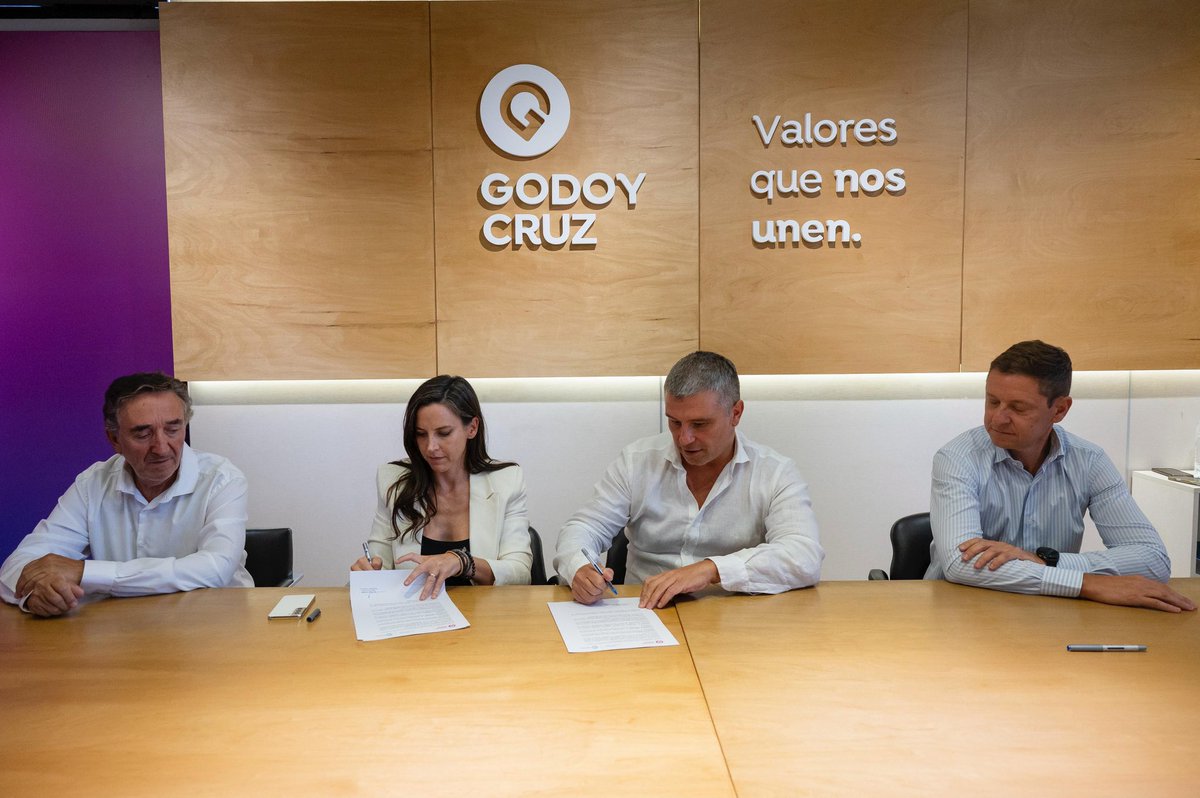 Diego Costarelli tweet media