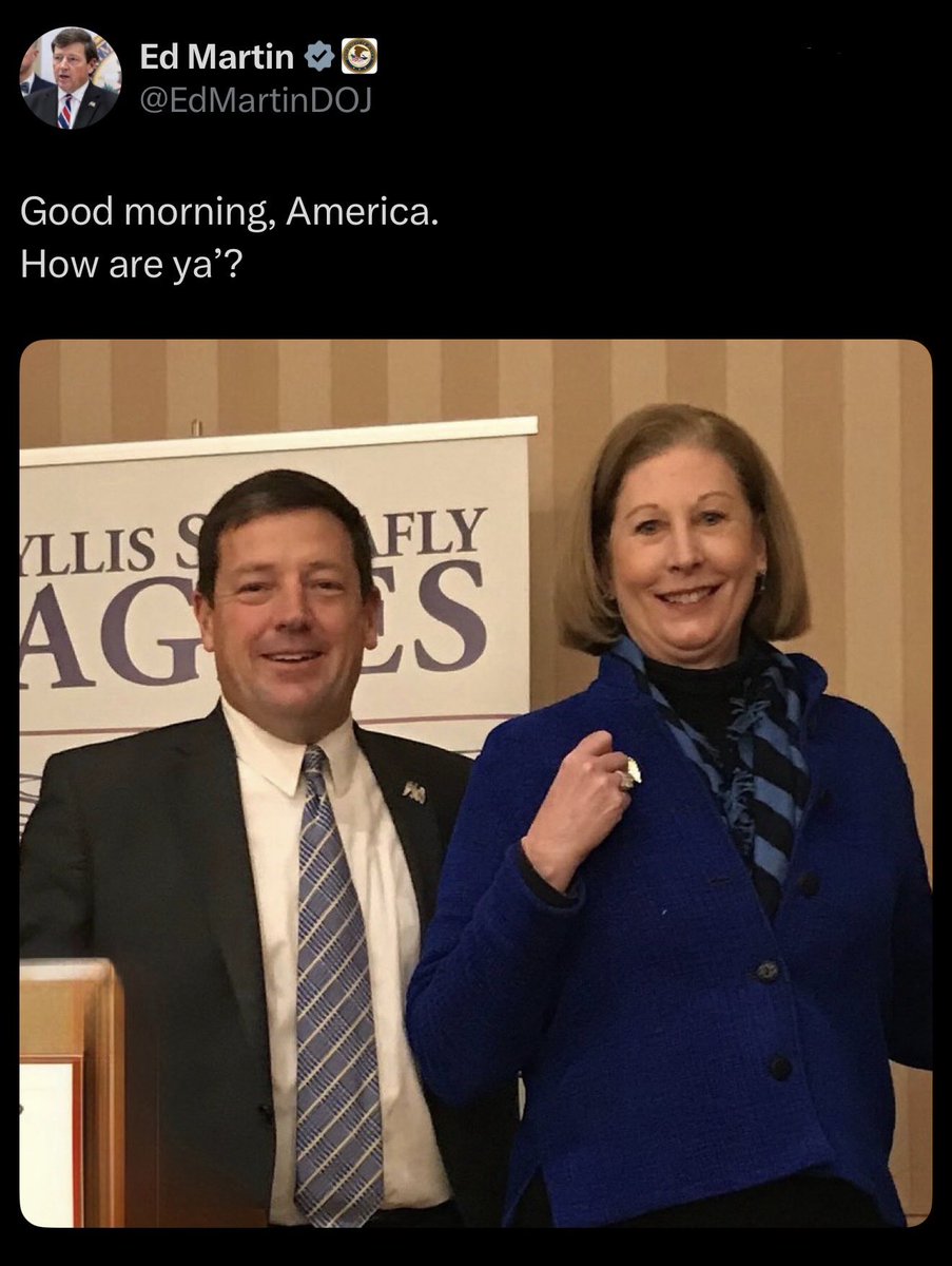 Sidney Powell at the DOJ today 🔥 

It really is happening.. We have arrived.