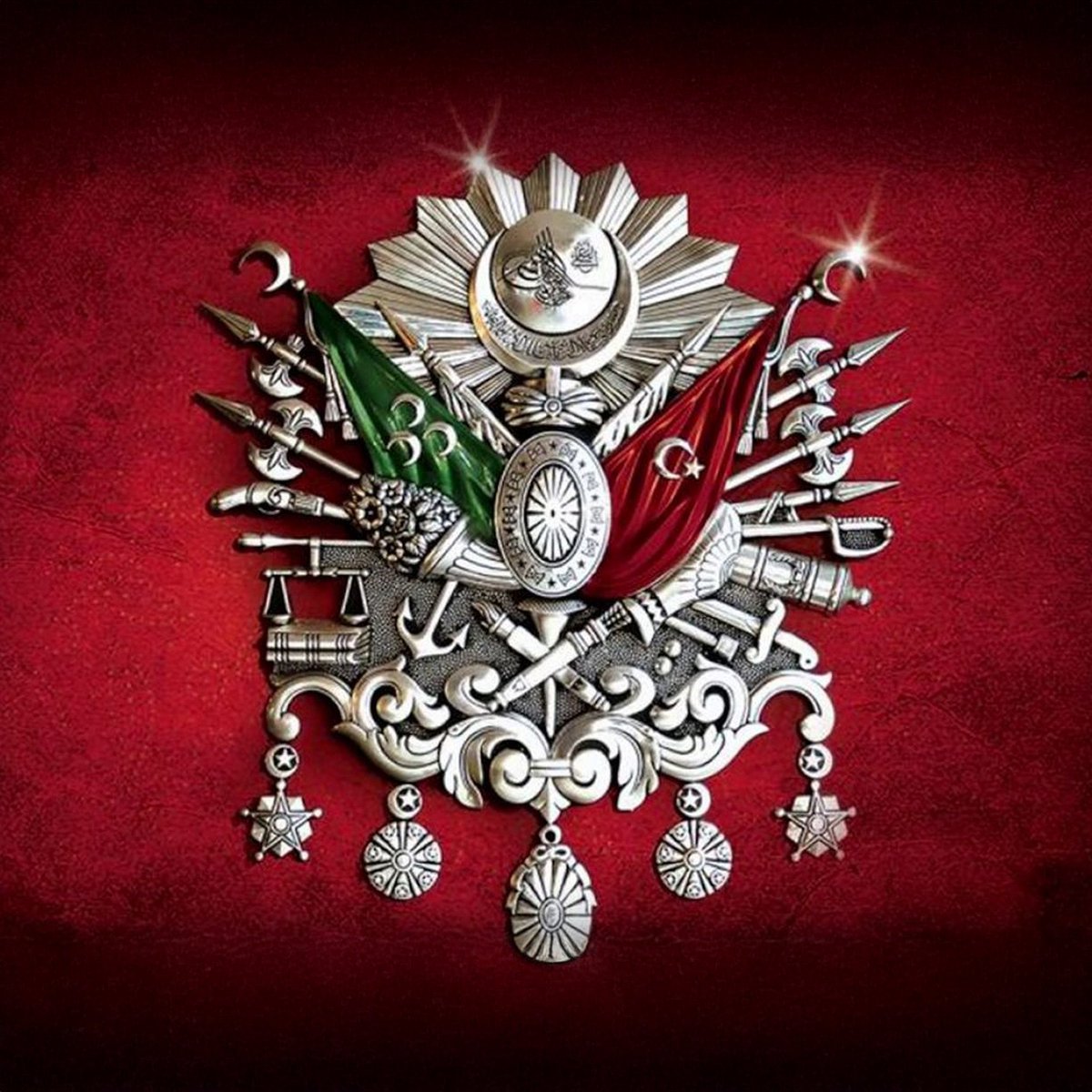 Rusya Dışişleri Bakanı Lavrov: “Türkiye'nin her büyük ülke gibi, kendi ulusal çıkarları var.

Bunları hayata geçirirken, Türk halkının Osmanlı İmparatorluğu'na dair tarihsel hafızasına da başvuruyor. Biz bunu çok iyi anlıyoruz.”