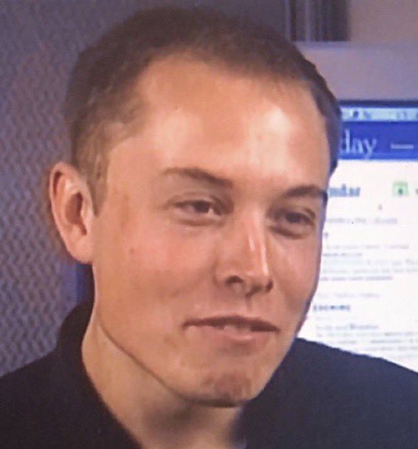 ReddCinema's tweet image. remember when we all had a crush on Elon Musk…?