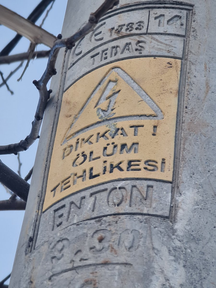 <a href="/TCEnerji/">T.C. Enerji ve Tabii Kaynaklar Bakanlığı</a> <a href="/uedascomtr/">UEDAŞ</a> sizce bu direk şartname ye uygun mu?