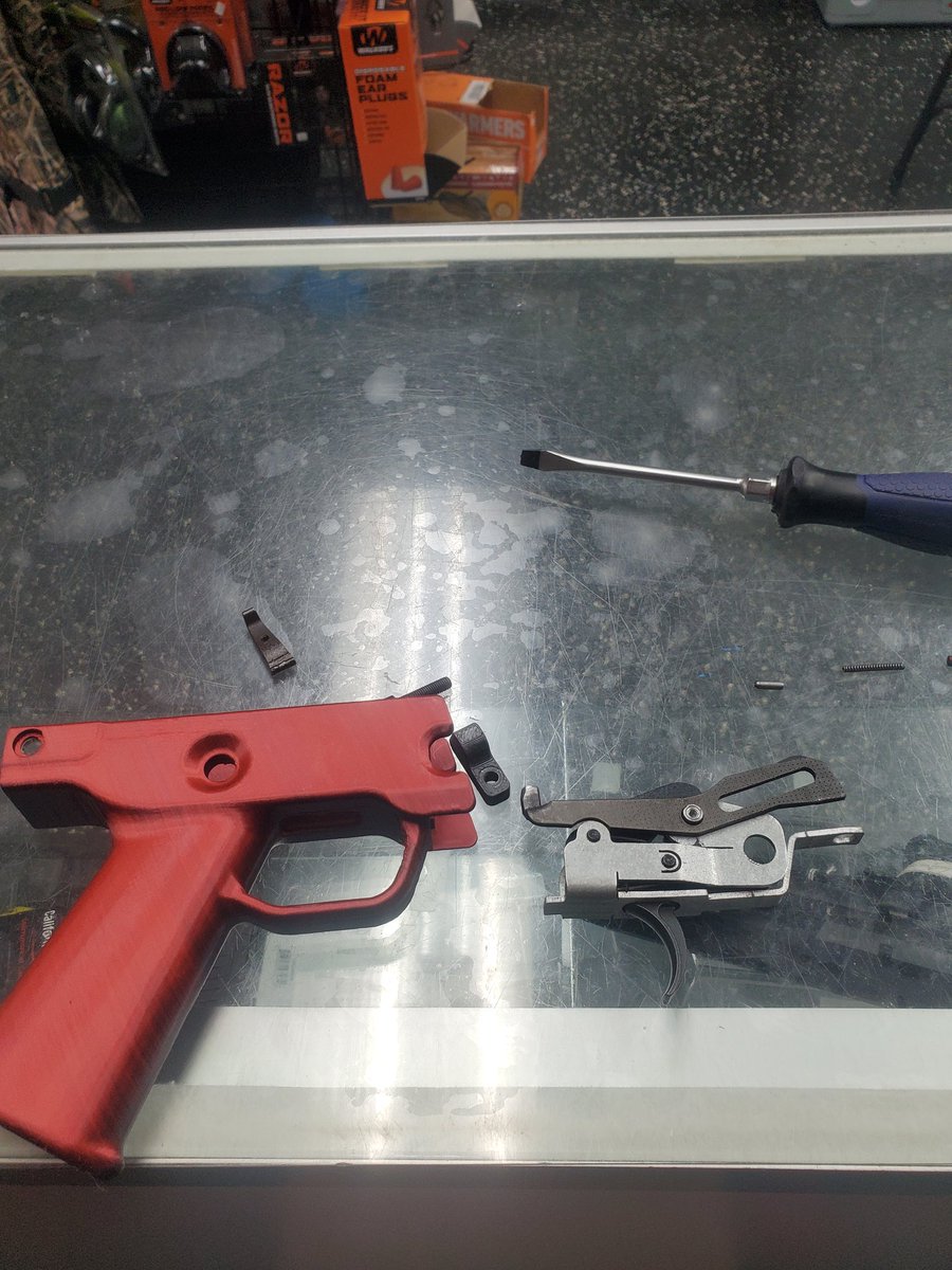 Hopefully this weekend the mp5 will match the hoodie...and the jeep...and pretty much everything else I own