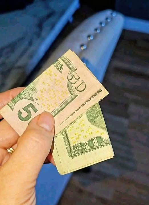 Mr_Husky1's tweet image. I found this in a handbag I thrifted yesterday. I didn't notice it until today. I wonder if I should go and let the thrift shop know. One of my friends says I definitely should return it. I told her I don't think I need to, but she insists she knows what she's talking about…