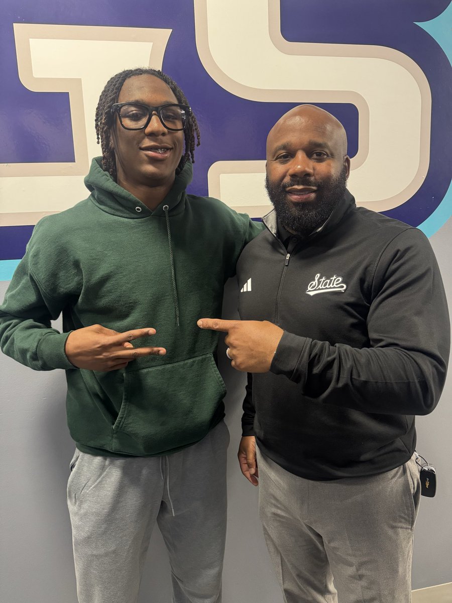 Carter “President” Davis tweet media