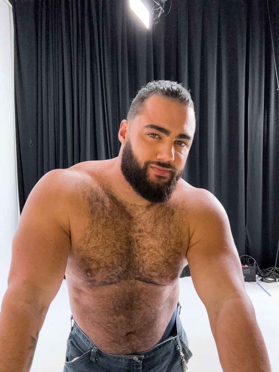 sean sakhar tweet media