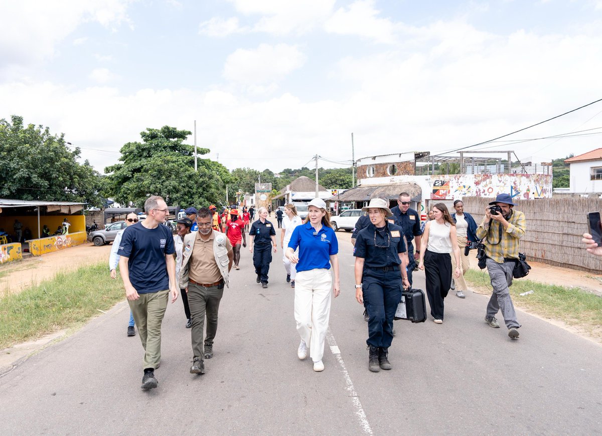 UK in Mozambique 🇬🇧🇲🇿 tweet media
