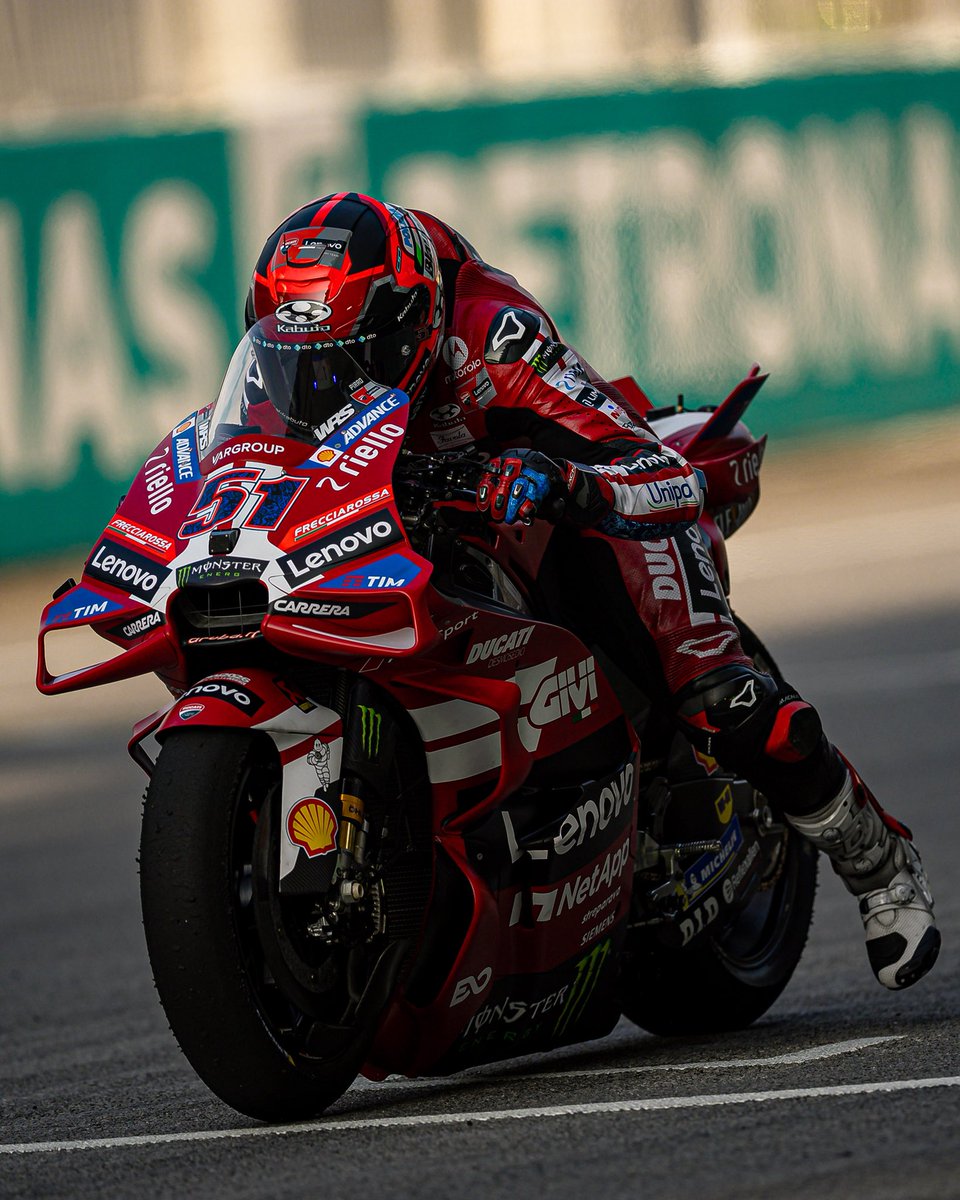 ducaticorse's tweet photo. That feeling… AGAIN! 🔴
➡️ #sepangtest 🇲🇾

#DucatiLenovoTeam #Ducati100 https://t.co/bZVVM5qYwm
