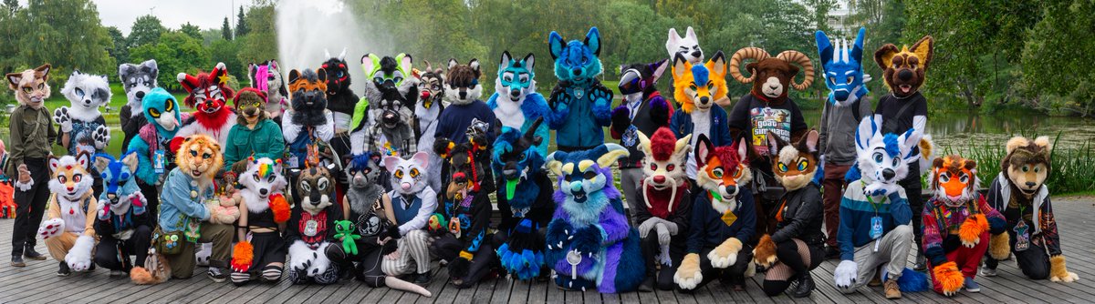 ReynardFoxy's tweet photo. Had such a great time thanks to these floofs
#Tracon2025
📷 by me https://t.co/xTaAzTwQrT