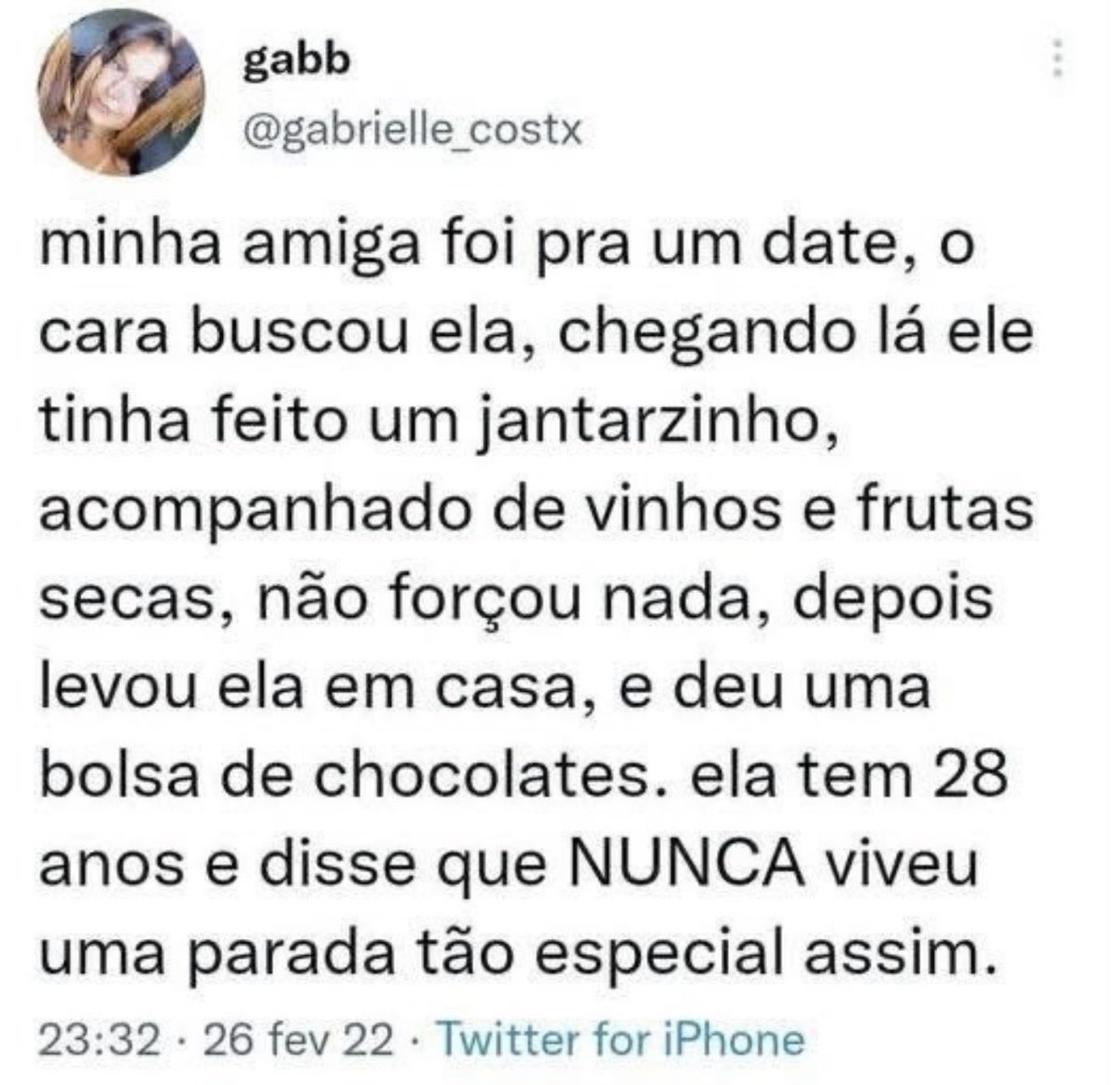 Muita coisa pra uma mulher deveria ser o básico e normal, mas se torna  grandioso por conta de tanta cachorrada que acontece por aí