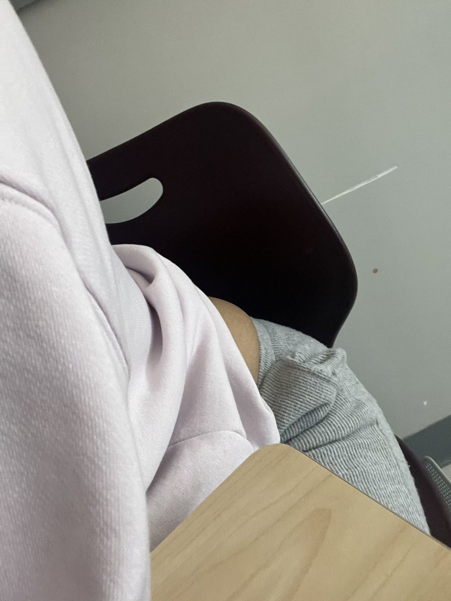 yourgoddessav's tweet photo. hot sweaty hs brat thongs😵💫😵💫, what would do to be able to own them😫💳😂😂
-#hotbratdom #hsbrat #findom #finsub #paypig #subsends #findomme- https://t.co/J78S93p4m4