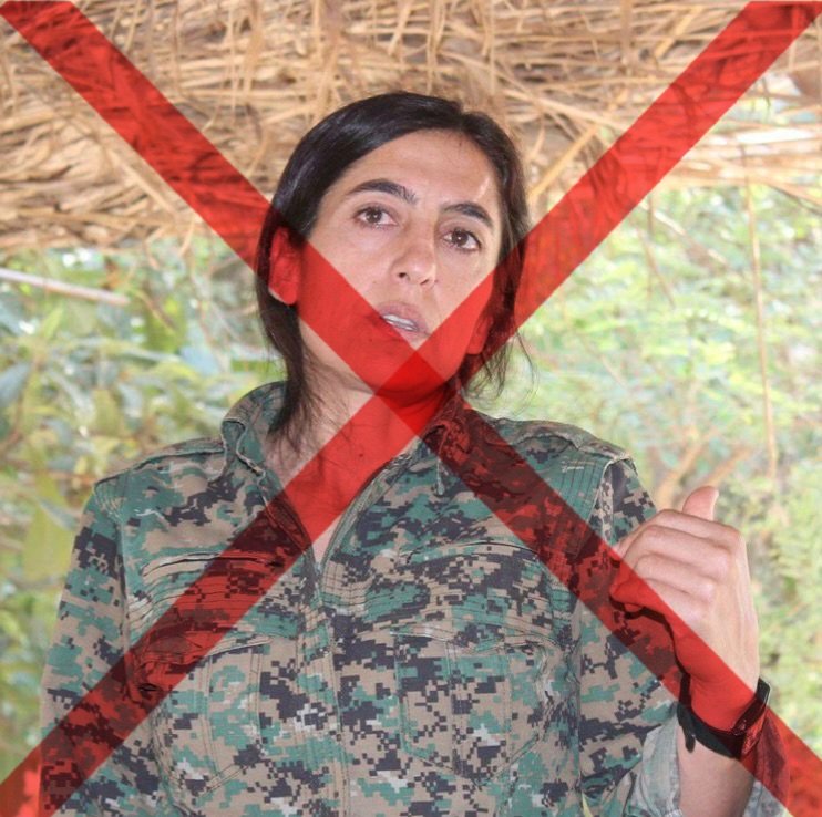 TurkunsesiTV_'s tweet photo. Faşist terör çetesi PKK/YPG'nin kadın elebaşlarından Leyla Hemo, #Tabka’da gizlenirken Suriye ordusu tarafından öldürülerek cezalandırıldı. https://t.co/EGwTOWF04B