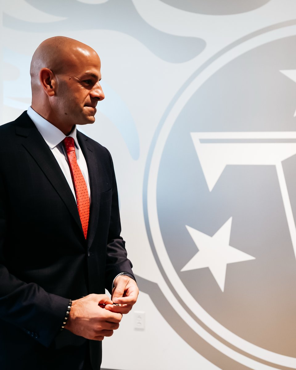 Titans's tweet image. In the building #TitanUp