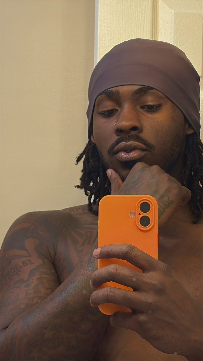 trevxtruth's tweet photo. https://t.co/BDckBvwJuY