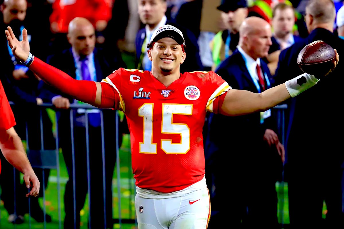 Travis Kelce Photos tweet media