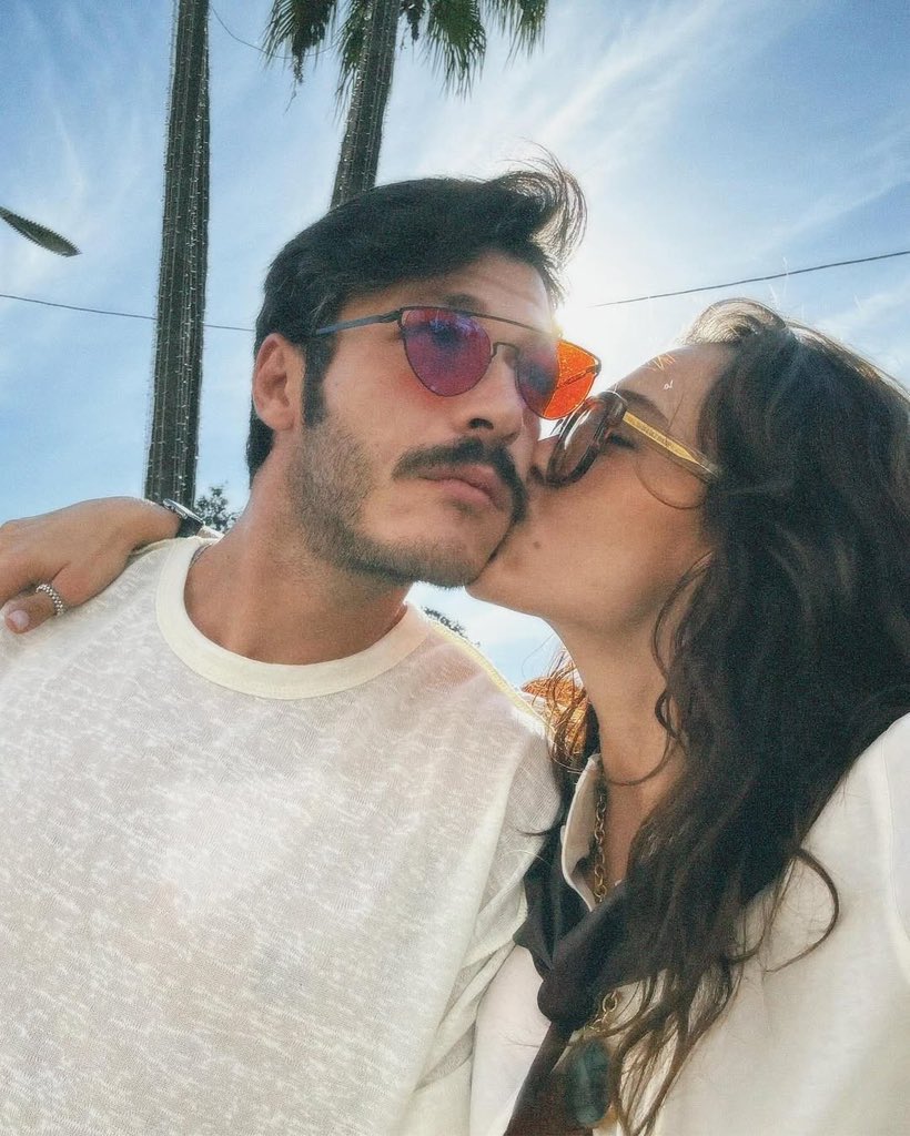 حذف صور حفصة نور وكوبيلاي