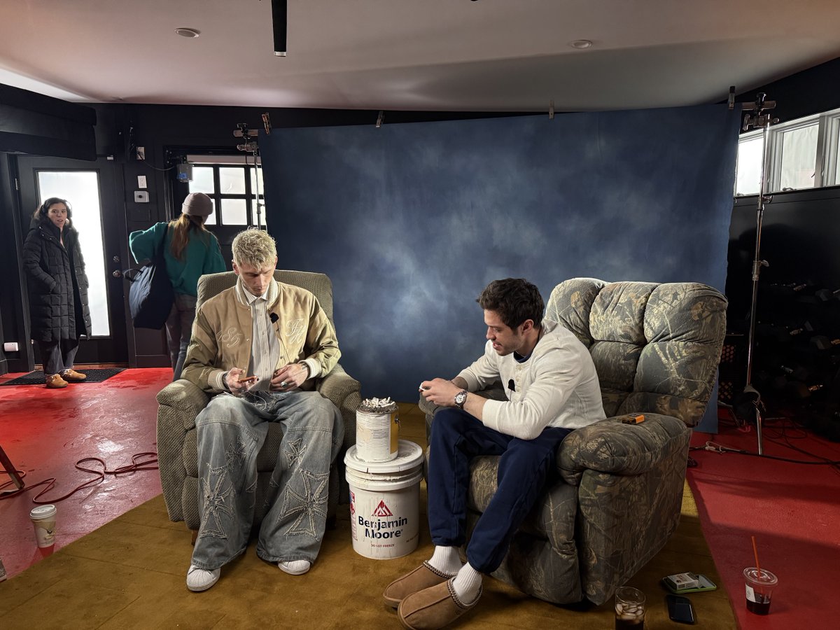 netflix's tweet image. Machine Gun Kelly is the first guest on The Pete Davidson Show, a new video podcast filmed in Pete's garage. Premiering tomorrow on Netflix.