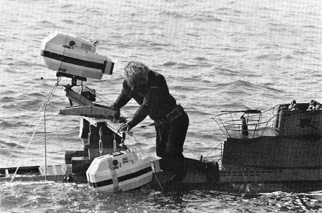 RobbieRaygun's tweet photo. Filming Das Boot (1981)
#Uboat #U96 #TypeVIIC #WWll #ALARMMM! https://t.co/IeAHDFuu51