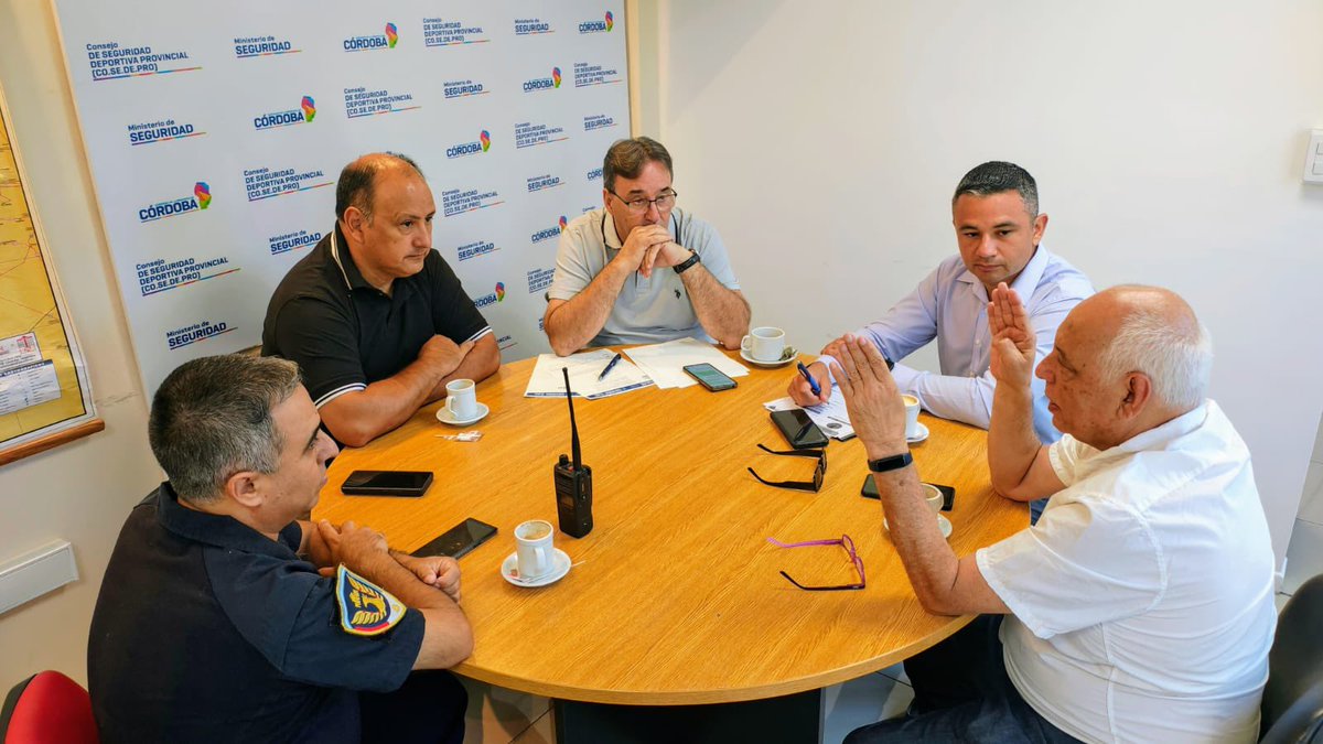 minsegcba's tweet image. ✔️Federal Amateur: Juniors será local con público visitante en la final regional

⚽ El Consejo de Seguridad Deportiva Provincial (Cosedepro), presidido por Marcelo Frossasco, aprobó el operativo para el partido entre General Paz #Juniors y Central Argentino de La Banda, que se