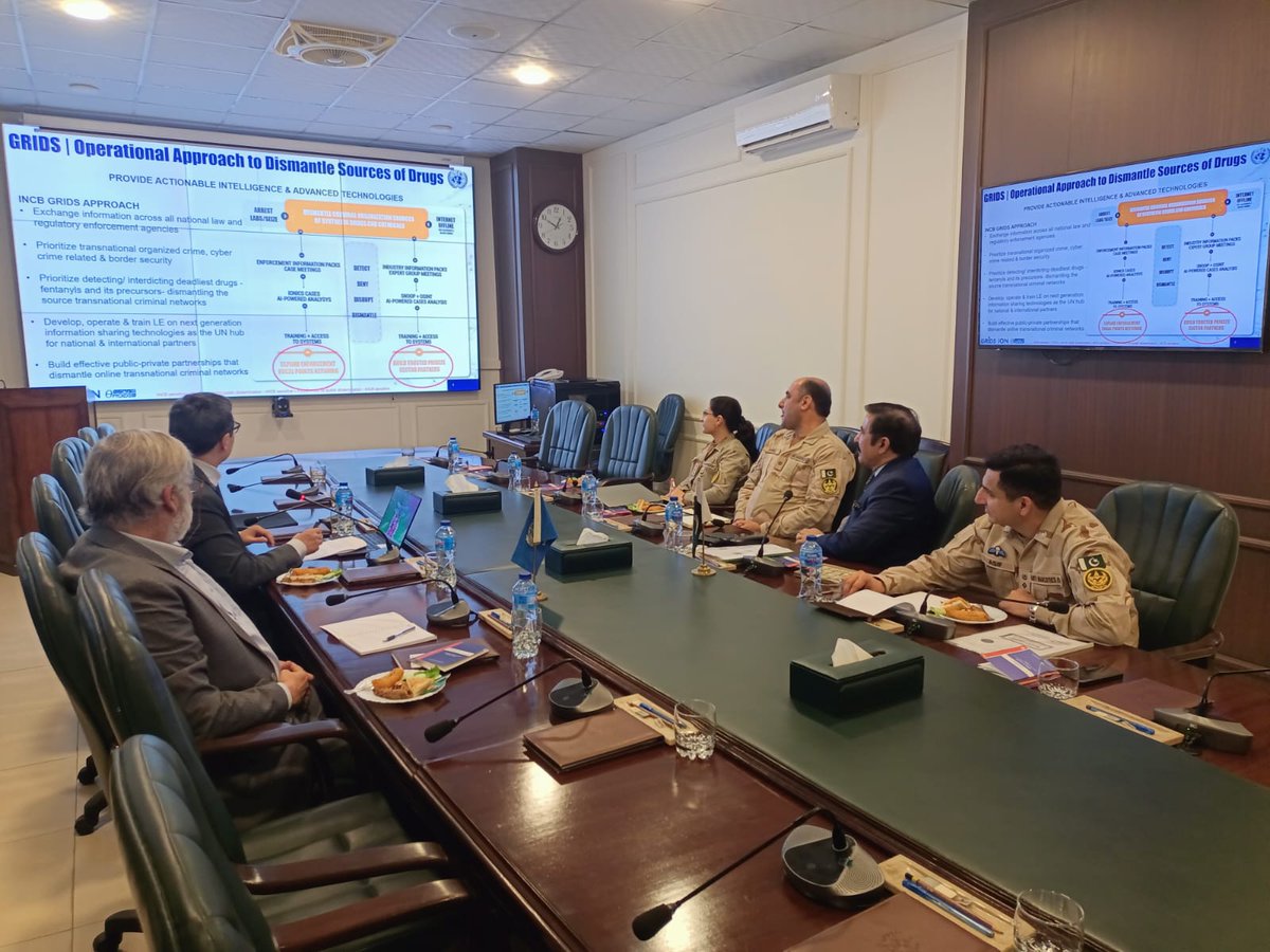 Duishen_INCB's tweet photo. 28–29 Jan 2026 | @INCB_GRIDS met with @UNODCPakistan , Pakistan Customs &amp; Anti-Narcotics Force to strengthen cooperation on countering synthetic drugs &amp; precursor trafficking. Discussions focused on GRIDS, IONICS &amp; capacity-building, with potential training in 2026. @INCB_OPIOIDS https://t.co/kjaxe1vxJI