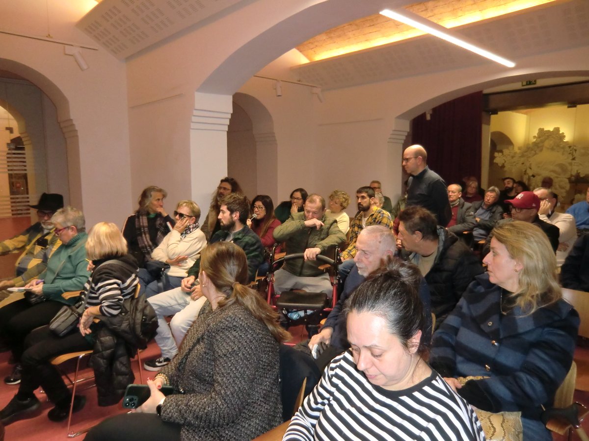 sants3radio tweet media