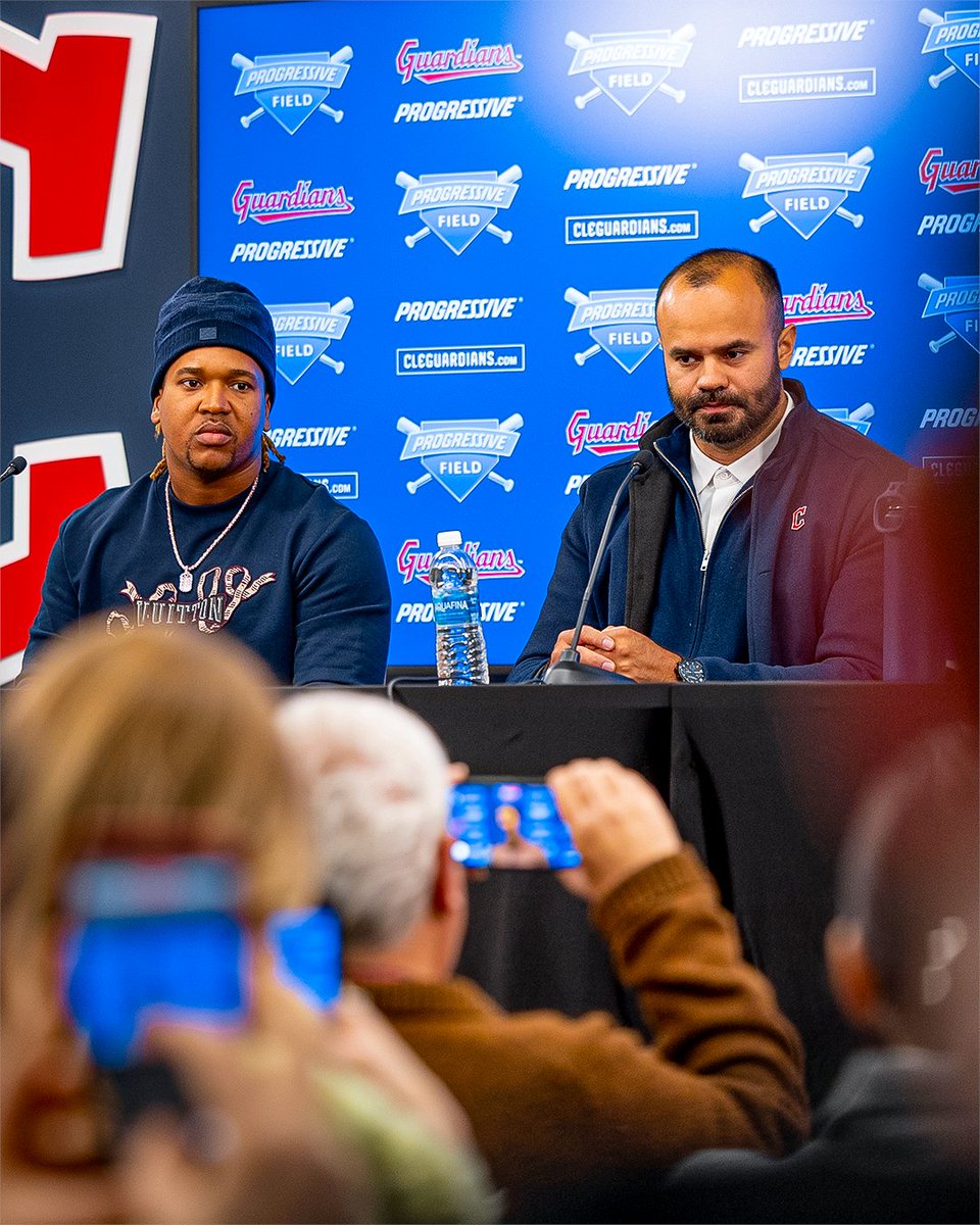 Cleveland Guardians tweet media