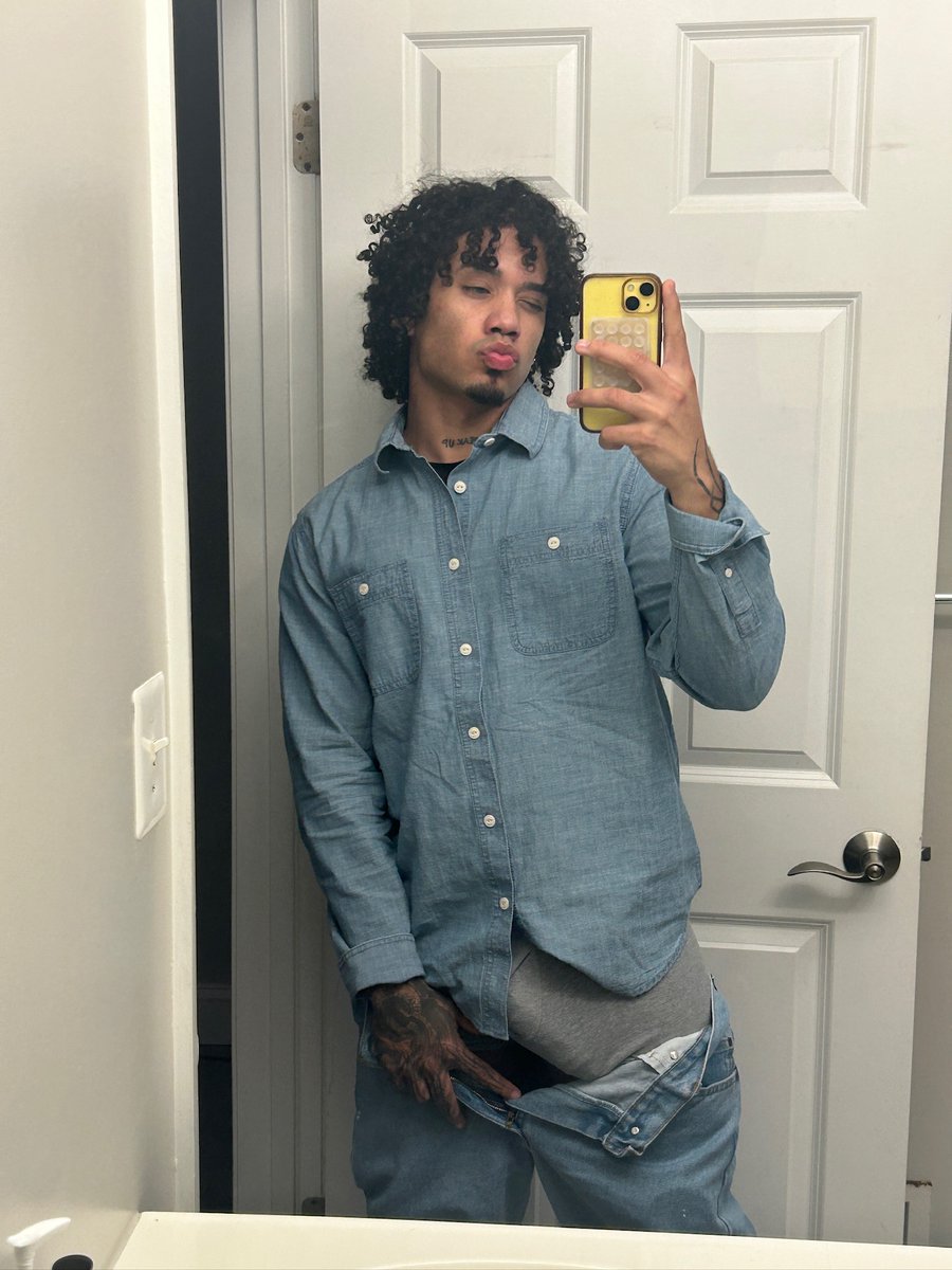 Sewshiii tweet media