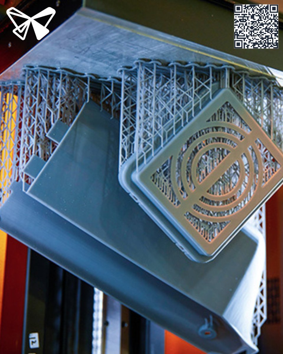 Source Graphics tweet media