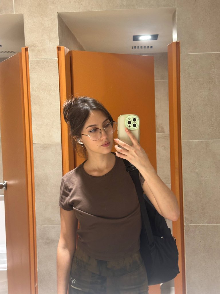 Top Israeli Babes tweet media