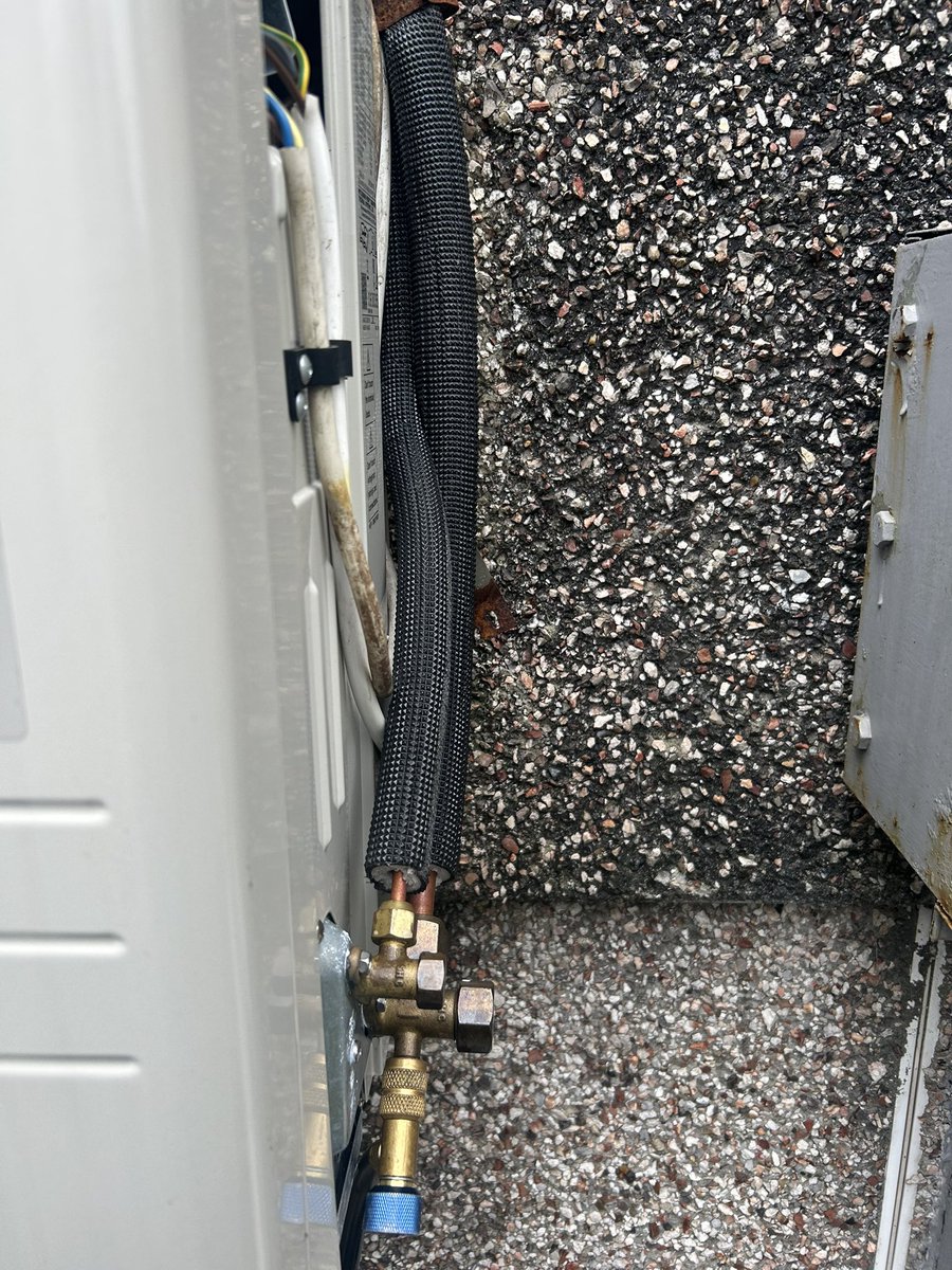 Adrian Jones 🏴󠁧󠁢󠁷󠁬󠁳󠁿🇺🇦 tweet media