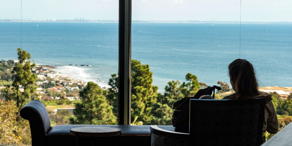 Reasons why Pepperdine has the world's most perfect library. 

-Collections that range from medieval manuscripts to 20th-century film reels
-A dedicated Great Books Room
-A surfboard room with the rarest surfboards in human history 
-360° ocean views 

What more could you ask