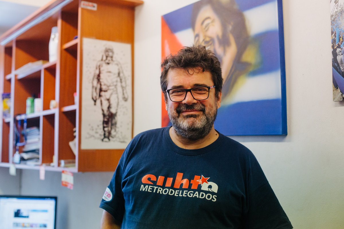 Hasta siempre querido compañero Beto Pianelli! 
Con gran tristeza, hoy despedimos a Roberto “Beto” Pianelli, secretario general de la Asociación Gremial de los Trabajadores del Subte y Premetro, líder y fundador de los Metrodelegados y un luchador incansable por los derechos de