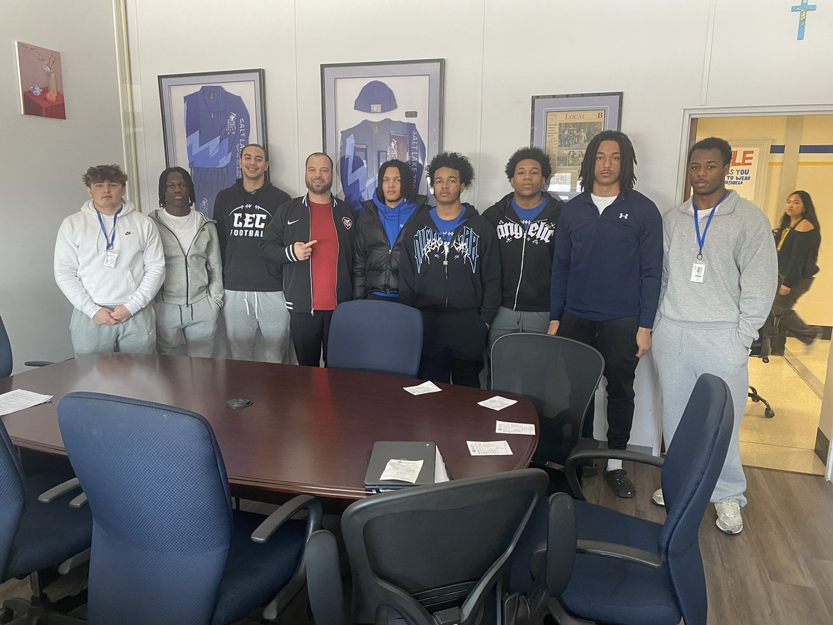 Egan Football tweet media
