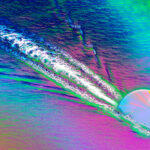 MIT_Physics's tweet image. MIT physicists observed the first clear evidence that quarks create a wake as they speed through quark-gluon plasma, confirming the plasma behaves like a liquid. physics.mit.edu/?p=23616 #YenJieLee #KrishnaRajagopal