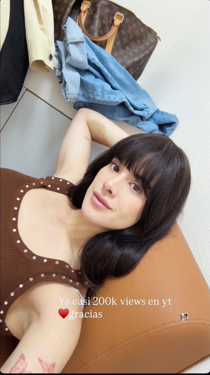 UnityGala's tweet image. 📲I Gala vía Instagram Stories

Mi bonita 😍 vamos x esos 200k 
#GalaMontes