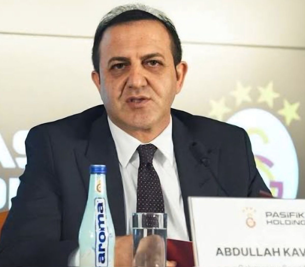 O gün geldi çattı. Transferler nerede Abdullah efendi? #TransferlerNerede
