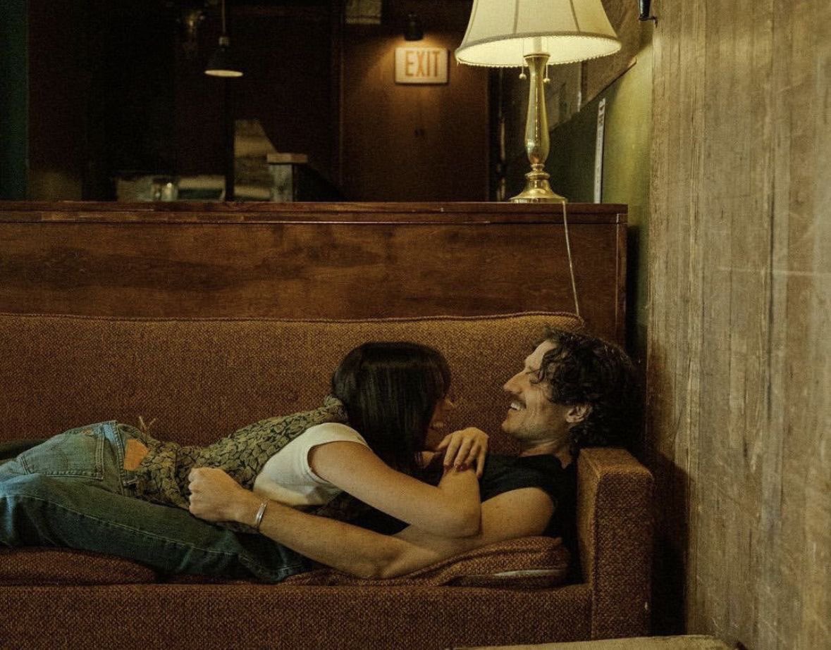 𝑽𝒆𝒍𝒐𝒖𝒓 𝑳𝒐𝒗𝒆 tweet media