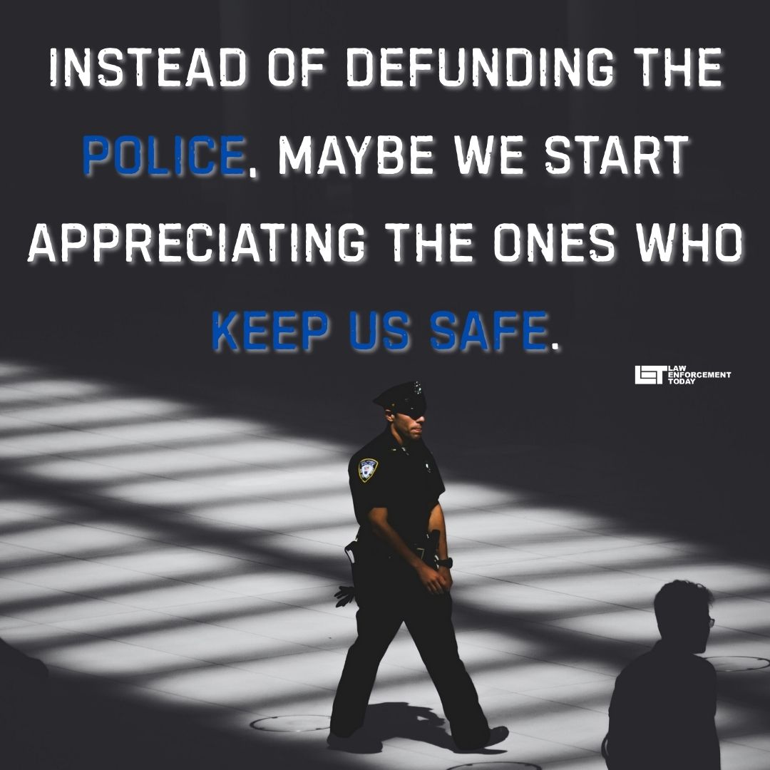 bluelivesmtr's tweet photo. Exactly! https://t.co/pyyr149wDA