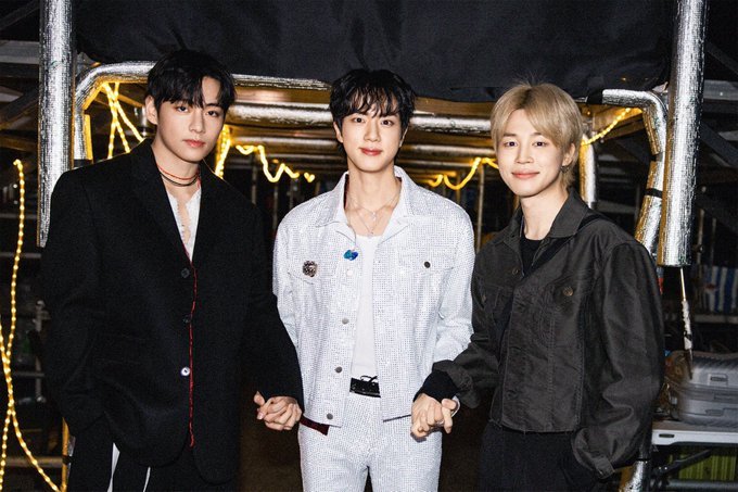 Dr. 아리랑 March 20th ⦿ ☰ ☲ tweet media