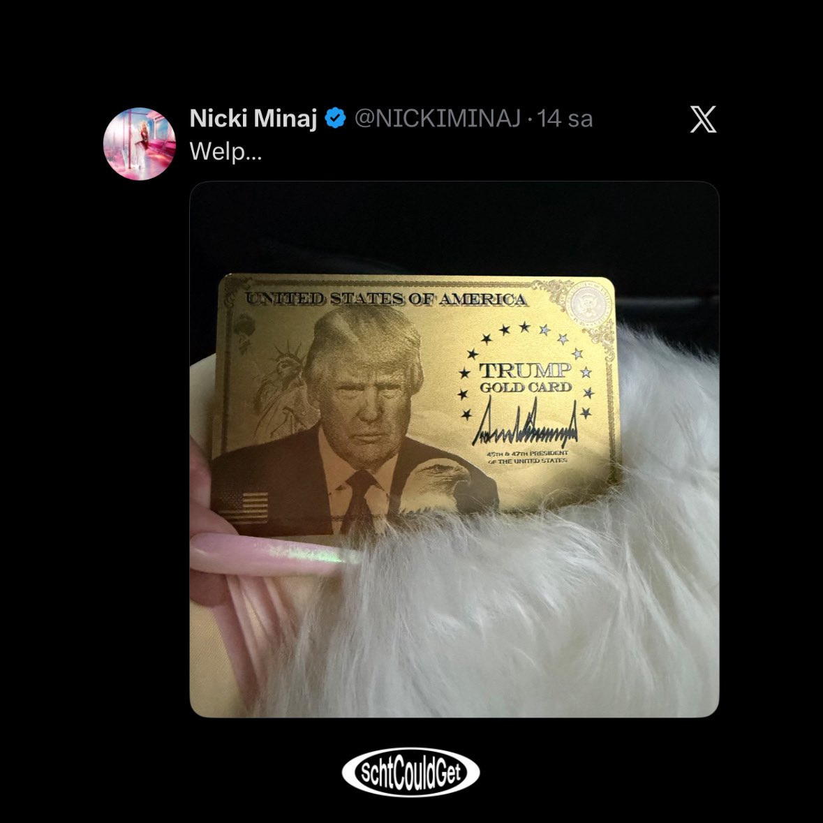 Nicki Minaj, Donald Trump’tan ABD vatandaşlığı sağlayan Altın Kart’ı aldığını paylaştı.

Beş yaşında ABD’ye göçmen olarak gelen Nicki Minaj artık resmi olarak ABD vatandaşı.