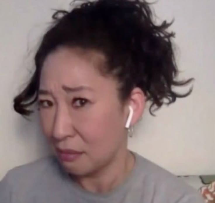 Clovmoon's tweet image. Crecer no significa volverte amargado