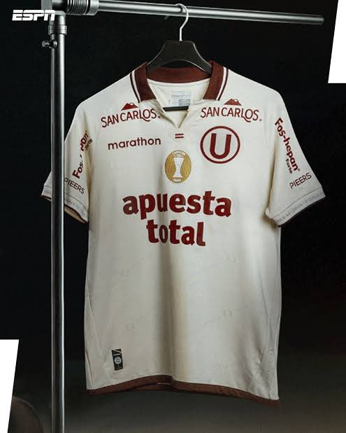 Hoy hablamos de Patrocinios en <a href="/HinchaInformad/">Hincha Informado</a> 🔴🟡

▶️ ¿Como hemos evolucionado del 2017 al 2026? 

De 5️⃣ a 🔟 (casi 11) patrocinios en la camiseta crema.
La valorización de marca U e incremento de ingresos es un claro ejemplo de los resultados de esta gestión y de la