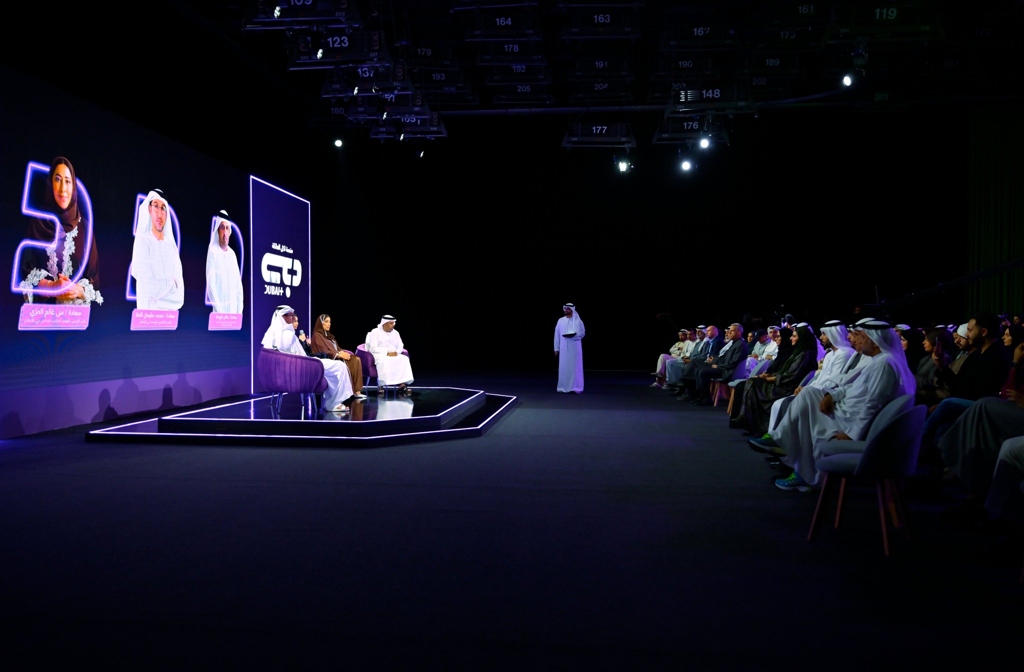 بتوجيهات أحمد بن محمد، أطلقت مؤسسة دبي للإعلام منصتها الرقمية الجديدة "دبي+"، المتخصصة في تقديم محتوى إعلامي هادف ومتنوع يخاطب جميع أفراد العائلة، في خطوة نوعية تعكس التزامها بمواكبة التحولات المتسارعة في المشهد الإعلامي، وتعزيز مسار التطوير، وتقديم محتوى إعلامي يواكب تطلعات الجمهور.. dubaimediainc 