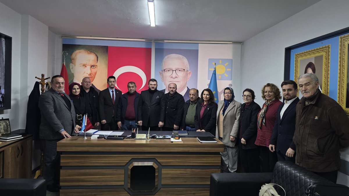 Bahçelievler Ordulular Derneği Bşk.Hikmet Ateş,Ordu Kabataş Derneği Bşk.İbrahim Yaşar ve YK Üyeleri ile AynenHaber.com basın mensubu Aykut Kaya, İYİ Parti Sağlık Politikaları İl Bşk.Onur Ateş eşliğinde ilçe başkanlığımızda ağırladık
Nazik ziyaretleri için teşekkür ederiz