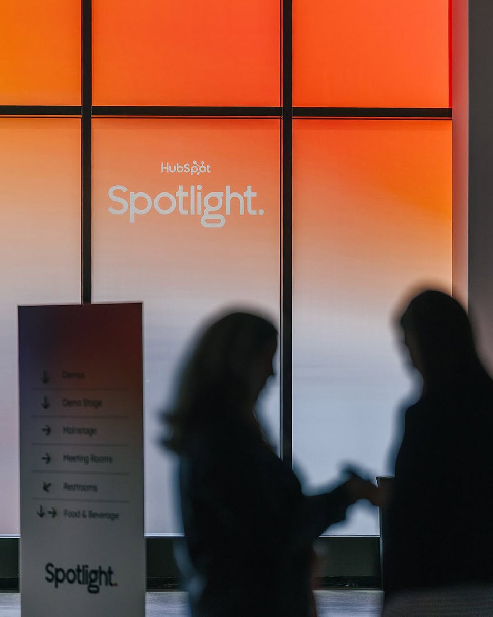 PinkSparrow_'s tweet photo. HubSpot, MAS, and Pink Sparrow joined forces last April to transform a New York venue into a live, full-funnel brand experience designed for modern marketers and sales teams. #spotlight #MAS #Hubspot https://t.co/lKzLNXzmi8