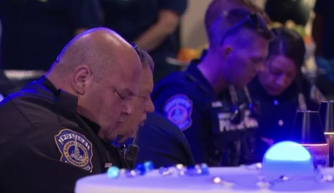 RickFOP86's tweet image. PRAYERS FROM INDY for the Officer Shot in Warner Robins (GA) during an investigation

⭕️ The Officer is fighting for their Recovery

🔵 We stand with our Sisters and Brothers in Georgia #PrayForPolice